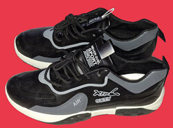 Кросівки чоловічі 42 розмір