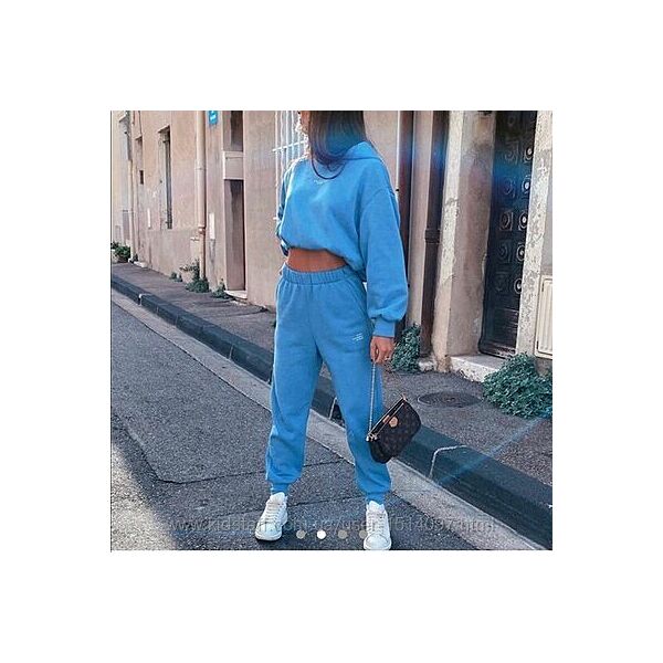 Укороченная толстовка зара свитшот с капюшонм худи с текстом от ZARA