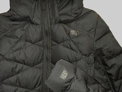 Новый женский пуховик найки куртка с капюшоном оригинал от NIKE