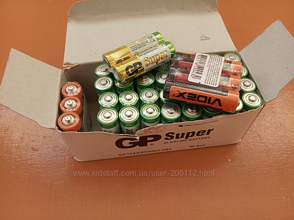 Пальчикові батарейки AA