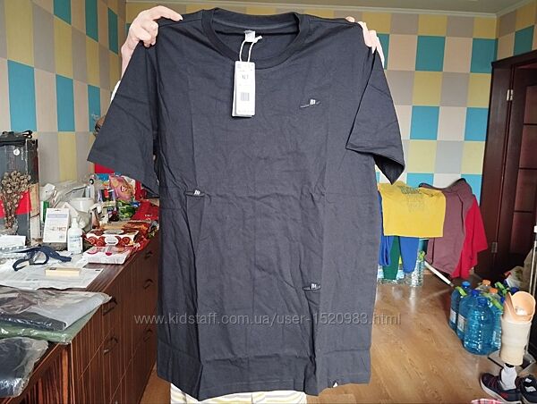 Adidas XL Оригинал Новая Футболка 100 Коттон Черная 2025 год