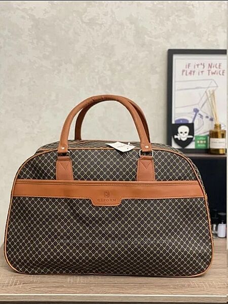 сумка саквояж для подорожей