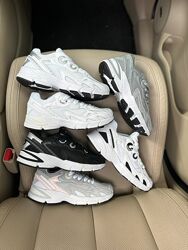 Кросівки  жіночі Adidas Astir,  натур. шкіра,  5 кольорів 