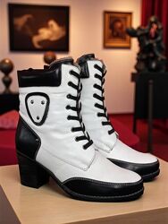 Кожаные зимние ботильоны