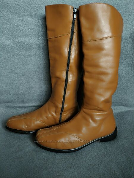 Шкіряні демі чоботи р. 39, устілка 25,5 см