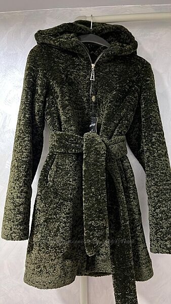 Тепла стильна шубка з вовною 44-46 р