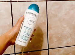 Шампунь Bioderma node для чутливої шкіри від лупи