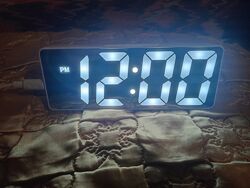 Цифровые Led часы с будильником 