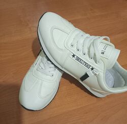 Кроссовки, кросы , обувь 41 размер