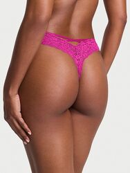 Мережевні трусики Lace Strappy-Back Thong Panty Victoria&acutes Secret