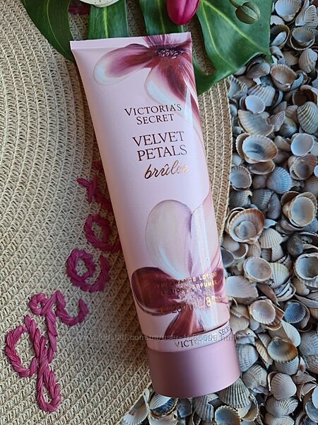 Парфумований лосьйон для тіла Velvet Petals brulee victorias secret
