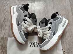 Кроссовки Zara 39