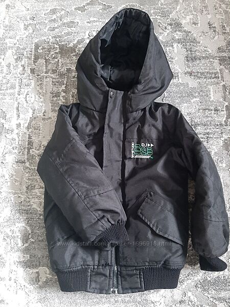 Куртка 6-7 років