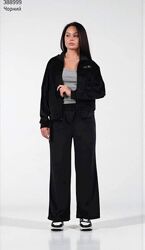 Жіночий велюровий костюм 