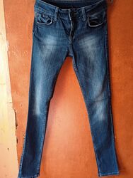 Джинсы Kiabi, Zara