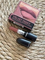 Помада MAC Macximal Silky Matte Lipstick Velvet Teddy. Оригінал