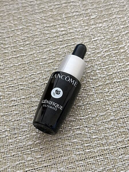 Сироватка для обличчя Lancome Genifique Ultimate Serum. Оригінал