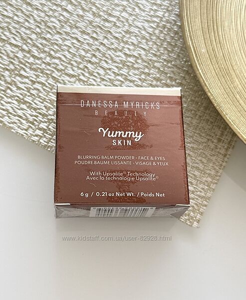 Бальзам для обличчя Danessa Myricks Beauty Yummy Skin Blurring Balm Powder