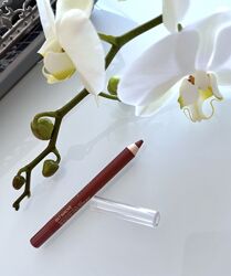 Estee Lauder Double Wear Stay-in-Place Lip Pencil. Оригінал. Купляли в США