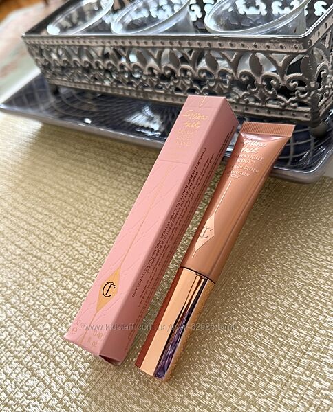 Рідкий хайлайтер Charlotte Tilbury Beauty Light Wand Highlighter. Оригінал