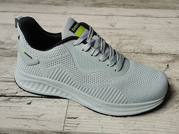 Кроссовки летние