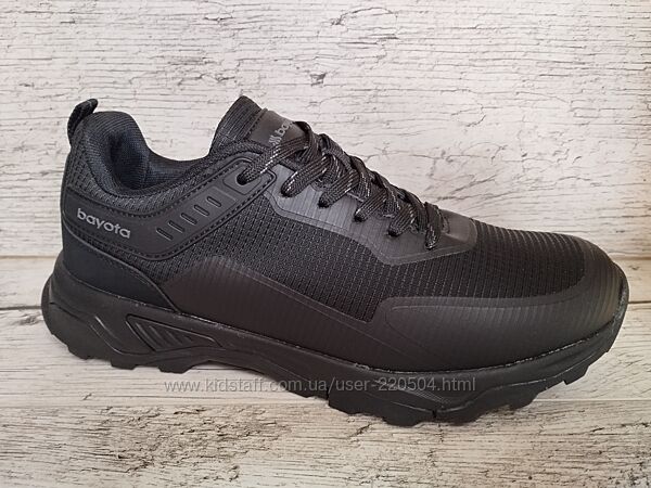 Осенние кроссовки