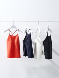 Uniqlo майка з бра