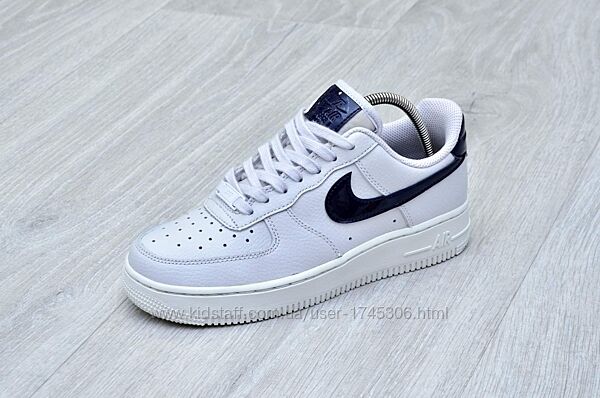 Кросівки Nike Air Force 1. Устілка 22 см