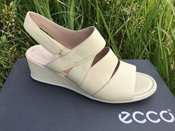Женские сандалии ECCO Shape 35 Wedge Sandal 250153 01281