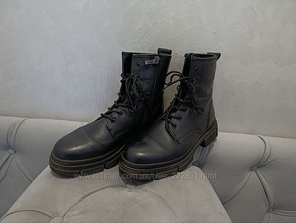 Демісезонні ботільйони Tamaris розмір 42