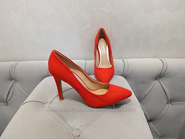 Туфлі розмір 37