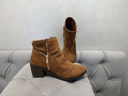 Ботільйони демісезонні tmosphere, розмір 39