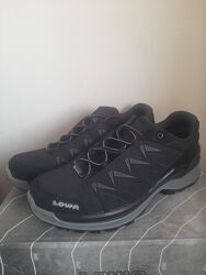 Lowa innox pro