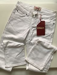 Белые, брендовые  джинсы only 34р.