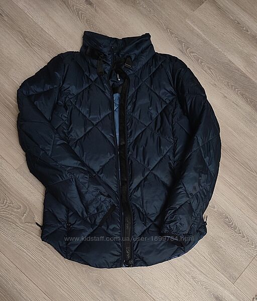 Жіноча демісезонна куртка 