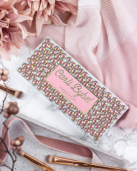 Палетка Anastasia Beverly Hills x Carli Byble palette, оригінал