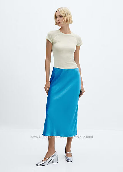 Блакитна атласна спідниця  Mango S-M-L