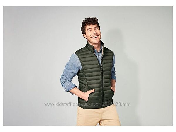 Легкий чоловічий жилет livergy