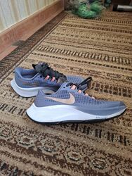 Брендові кроси Nike, р.35 22,5 см
