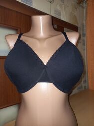 Черный бюстгальтер 44D/100Е