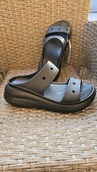 Жіночі сандалі шльопанці crocs crush
