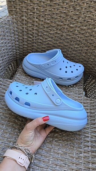 Crocs Unisex-Adult Crush Clog