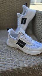 Кросівки Calvin Klein. 