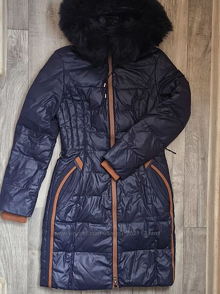 Натуральный пуховик р. S