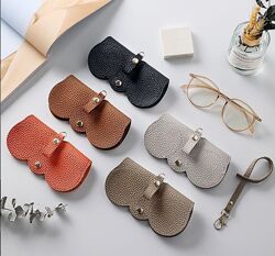 Тримач футляр для окуляр, Футляр для окулярів