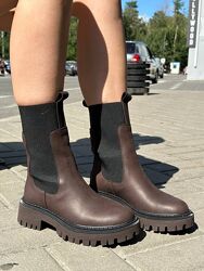 Челсі жіночі з натурального нубуку коричневі демі Артикул 9810 новинка