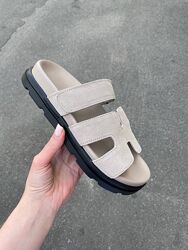 #9: Айворі