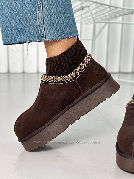 Уггі жіночі натуральна замша Артикул 5125 фабричний Китай новинка