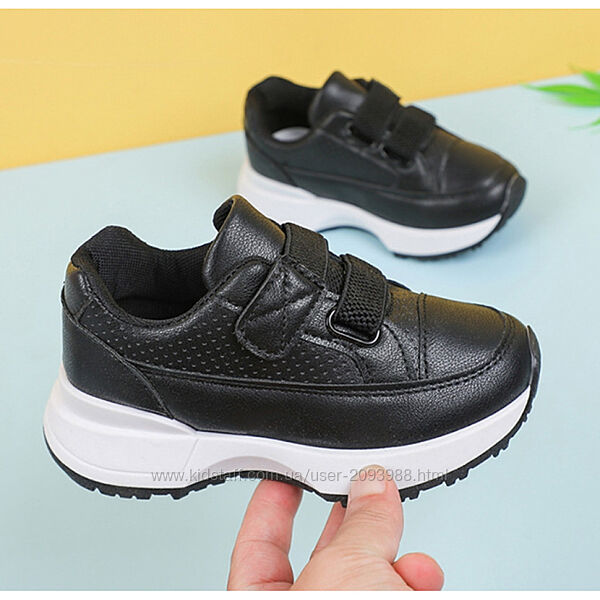 Кросівки дитячі на осінь BBH, чорний