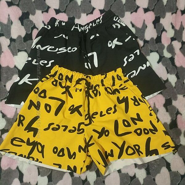 Жіночі шорти жовті та чорні з написами р.42, XS-S